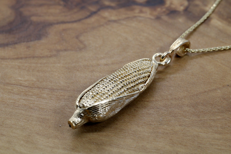 14kt Solid Gold Corn Cob Necklace with Gold Corn Cob