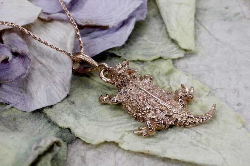 Agrijewelry has coton boll jewelry for the cotton farmer's wife