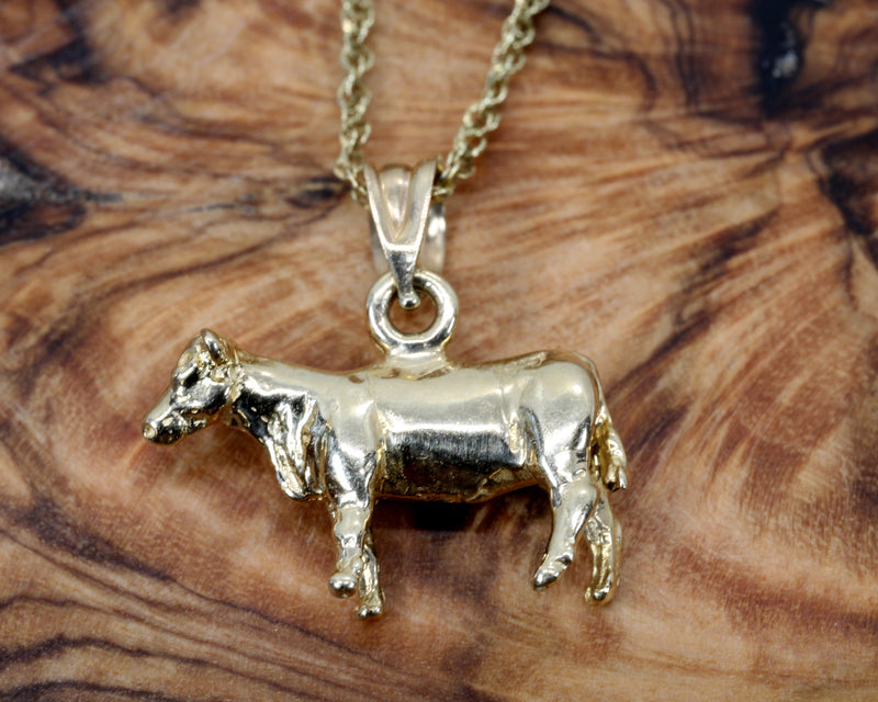 Show Heifer Necklace for her with a 14kt Solid Gold Heifer