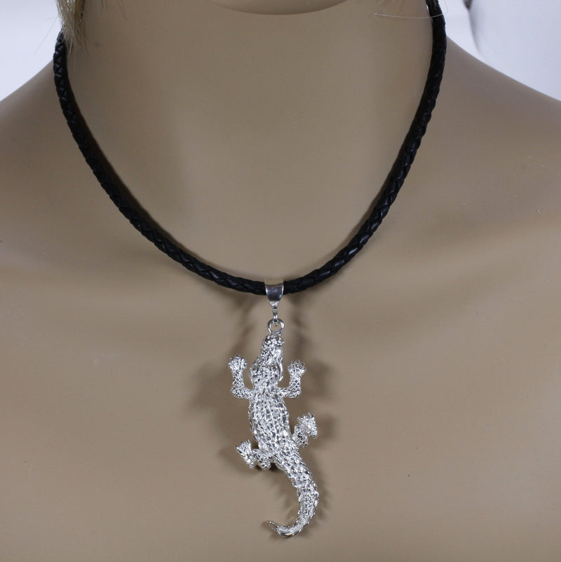 Agrijewelry has coton boll jewelry for the cotton farmer's wife