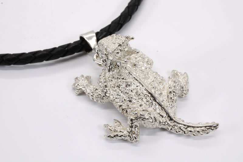 Agrijewelry has coton boll jewelry for the cotton farmer's wife
