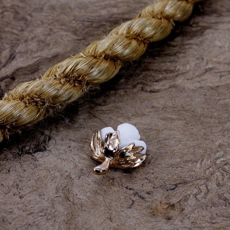 Agrijewelry has coton boll jewelry for the cotton farmer's wife