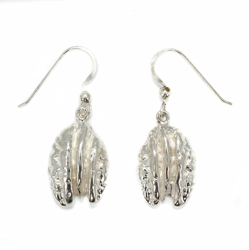 Agrijewelry has coton boll jewelry for the cotton farmer's wife