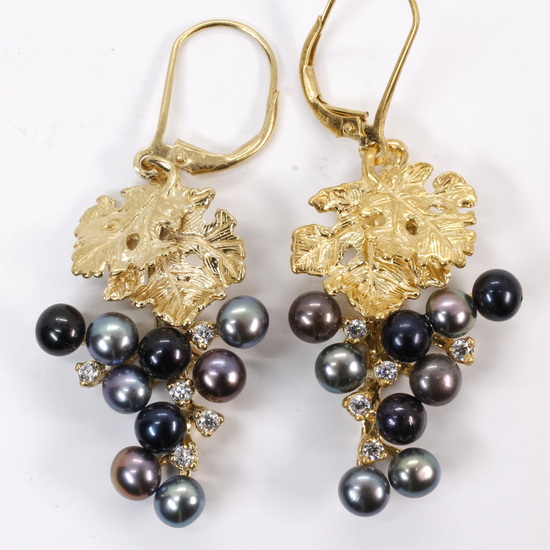 Agrijewelry has coton boll jewelry for the cotton farmer's wife
