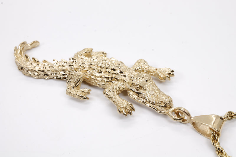 Agrijewelry has coton boll jewelry for the cotton farmer's wife
