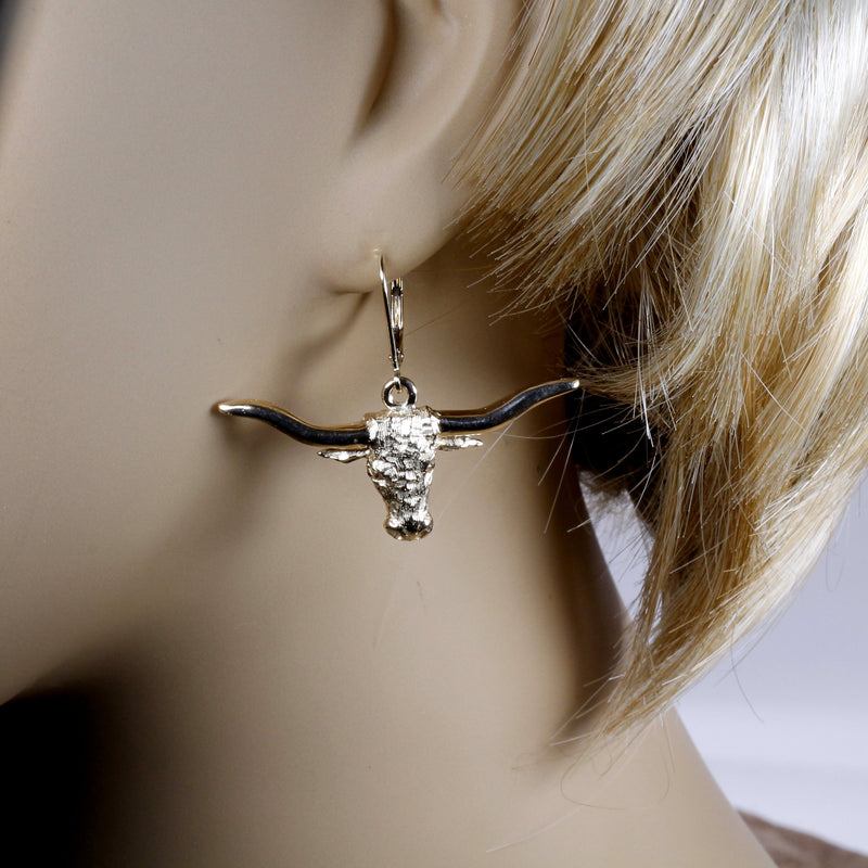 Agrijewelry has coton boll jewelry for the cotton farmer's wife