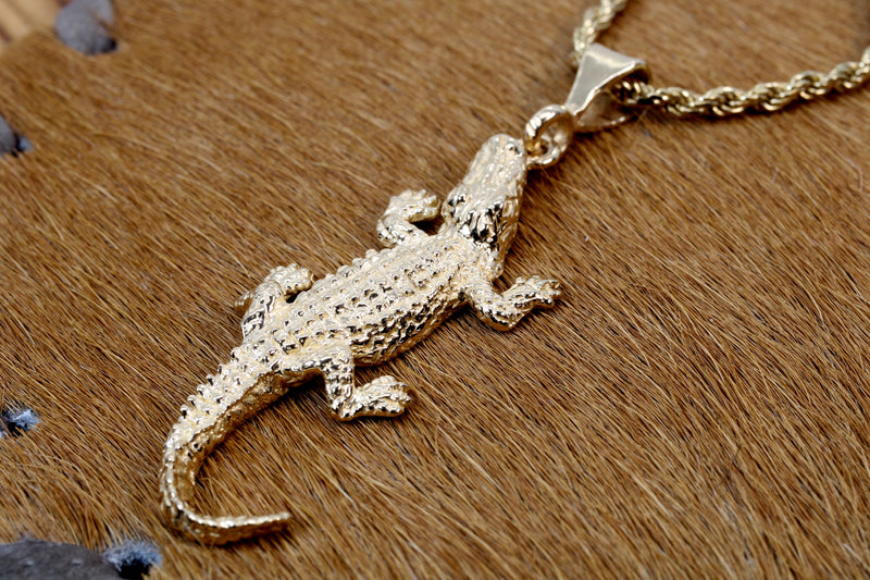 Extra Large Gold Alligator Necklace in 14kt Gold with Rope Chain