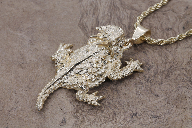 Agrijewelry has coton boll jewelry for the cotton farmer's wife