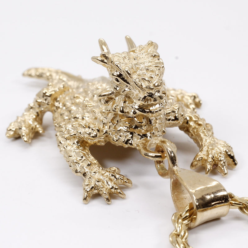 Agrijewelry has coton boll jewelry for the cotton farmer's wife