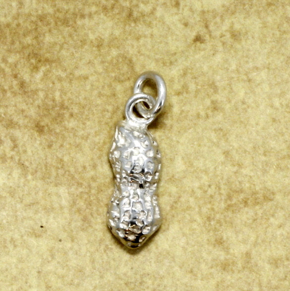 Agrijewelry has coton boll jewelry for the cotton farmer's wife