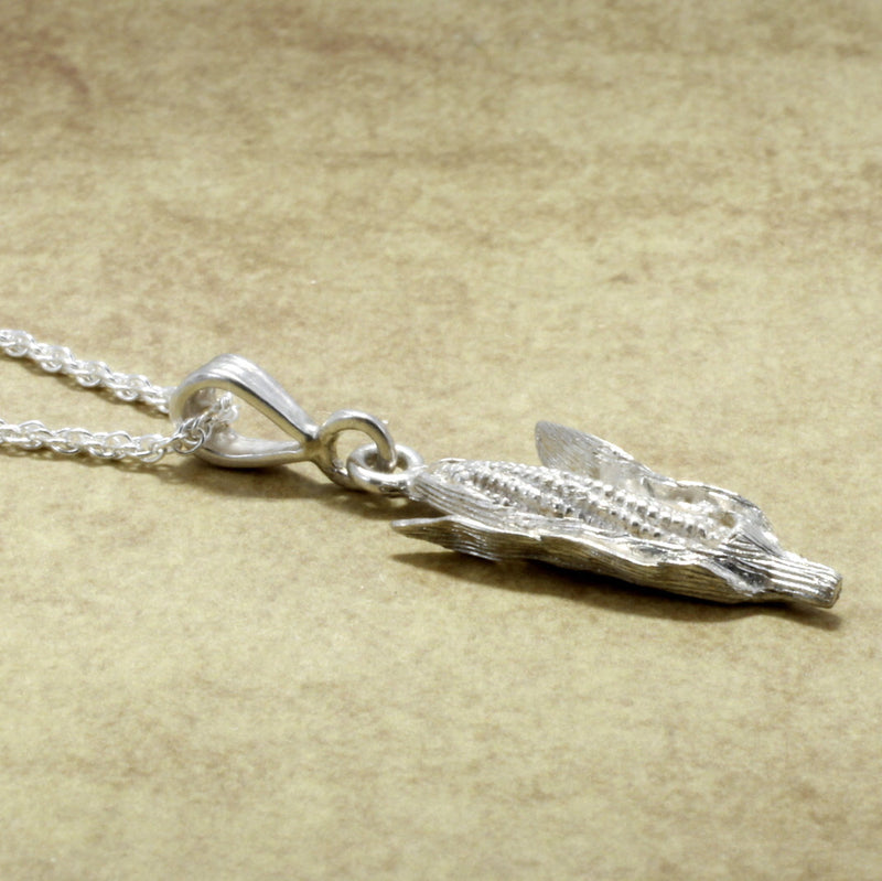 Agrijewelry has coton boll jewelry for the cotton farmer's wife