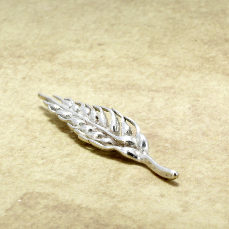 Agrijewelry has coton boll jewelry for the cotton farmer's wife