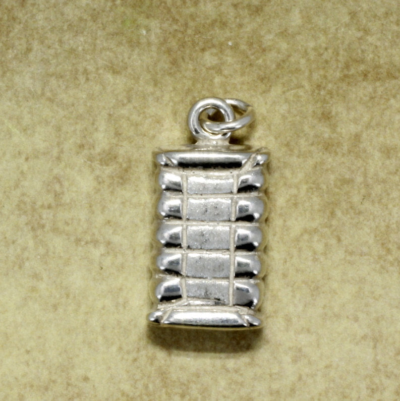 Agrijewelry has coton boll jewelry for the cotton farmer's wife