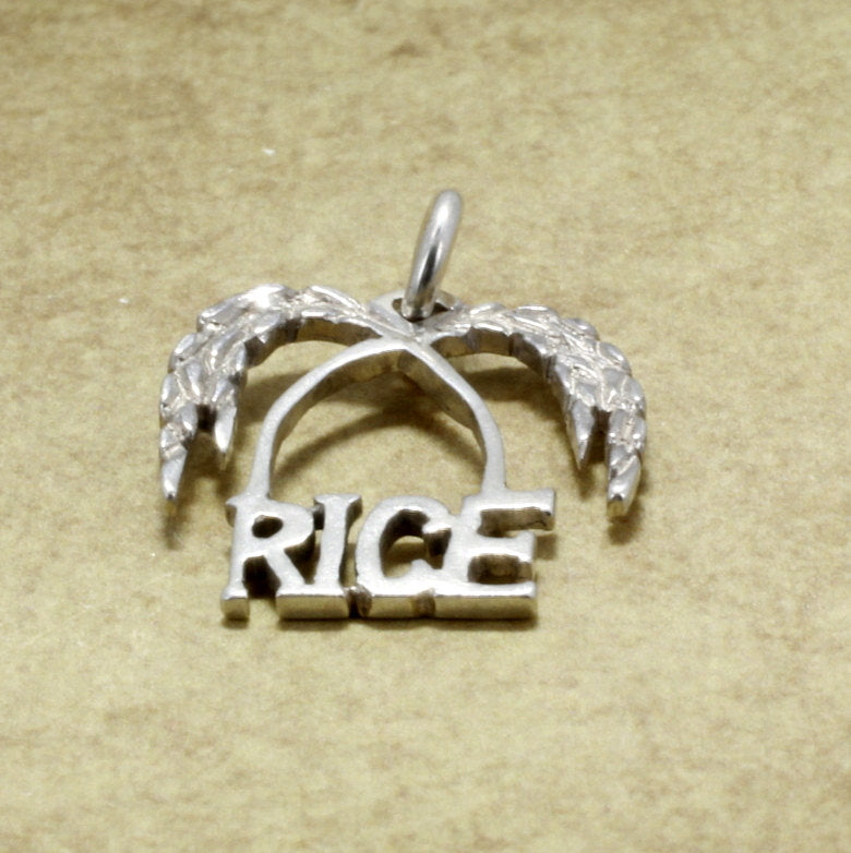 Agrijewelry has coton boll jewelry for the cotton farmer's wife