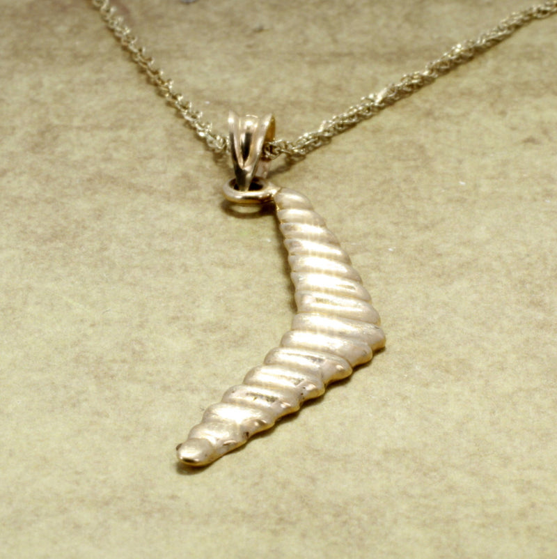 Agrijewelry has coton boll jewelry for the cotton farmer's wife