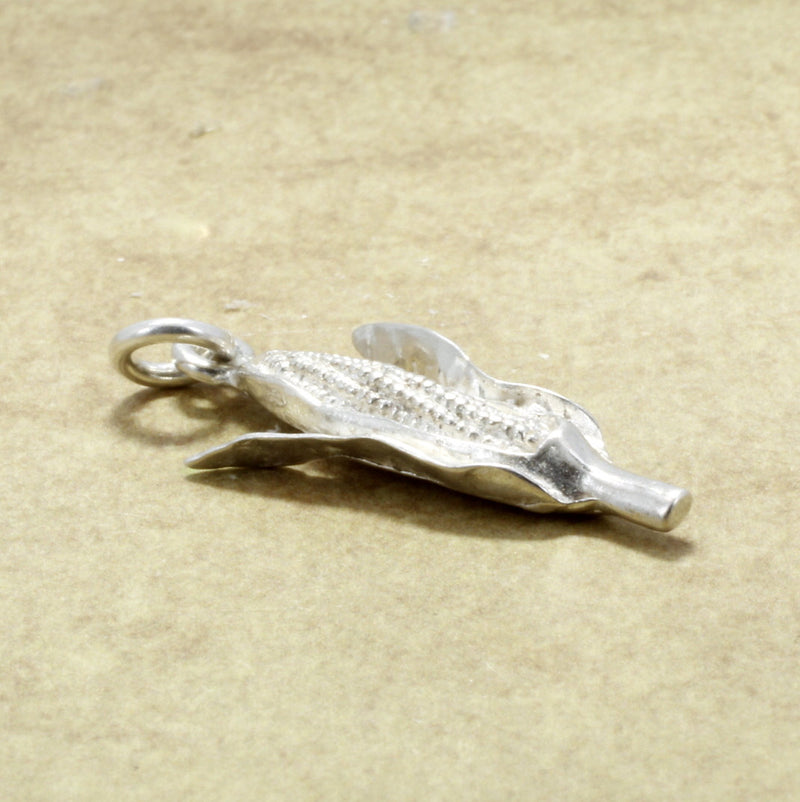 Agrijewelry has coton boll jewelry for the cotton farmer's wife