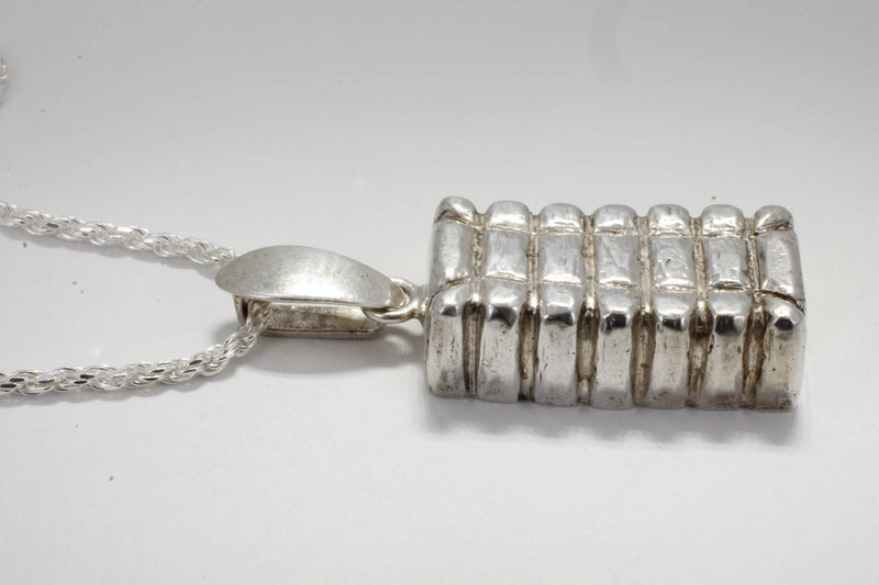Agrijewelry has coton boll jewelry for the cotton farmer's wife