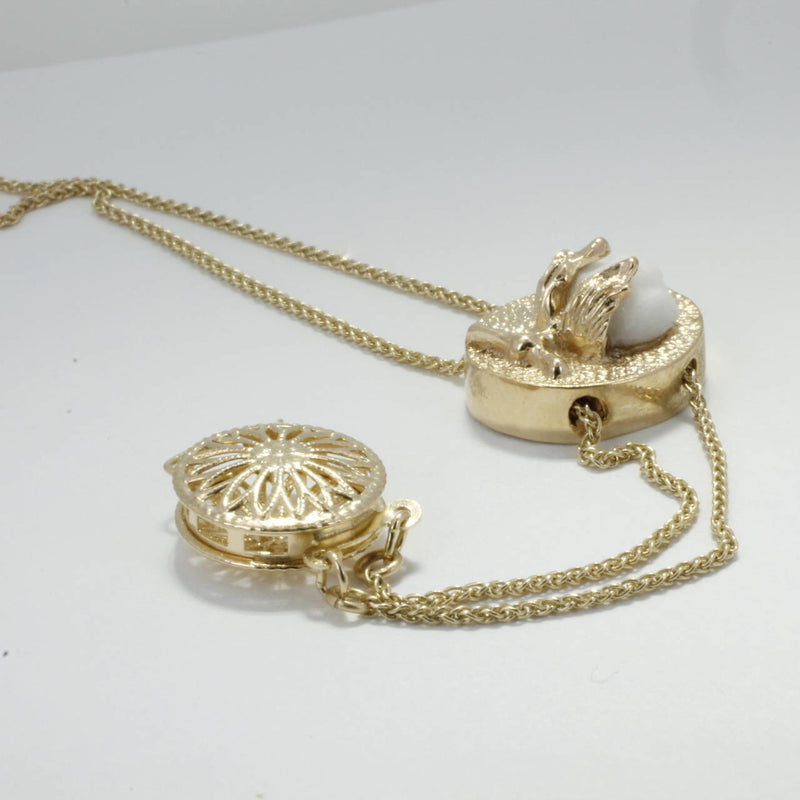 Agrijewelry has coton boll jewelry for the cotton farmer's wife