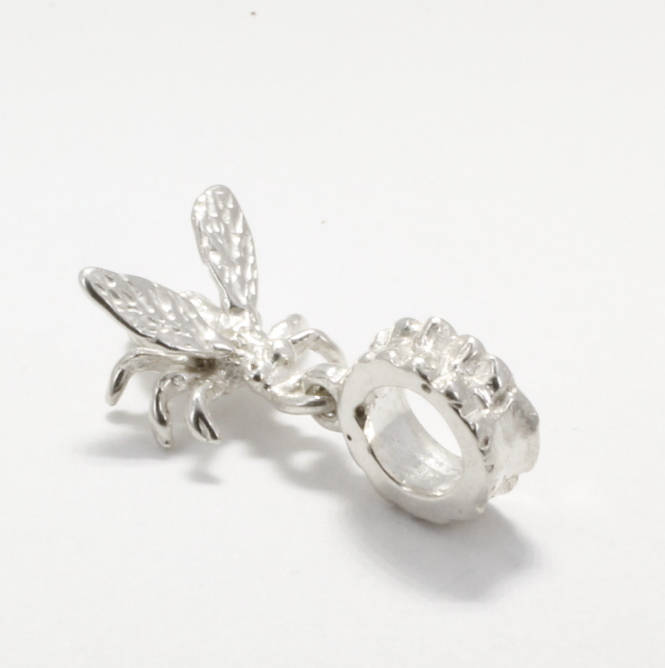 Agrijewelry has coton boll jewelry for the cotton farmer's wife