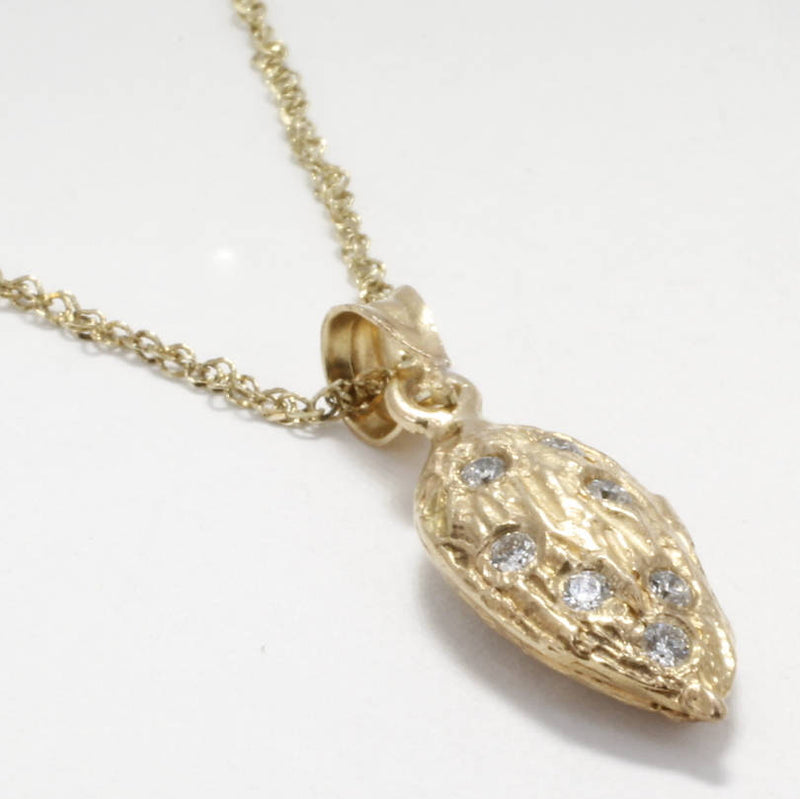 Agrijewelry has coton boll jewelry for the cotton farmer's wife