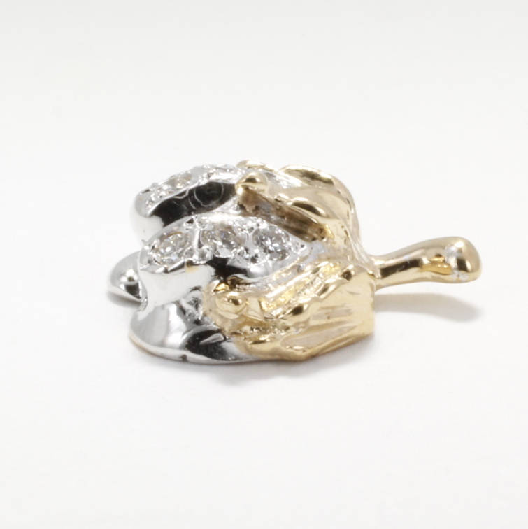 Agrijewelry has coton boll jewelry for the cotton farmer's wife