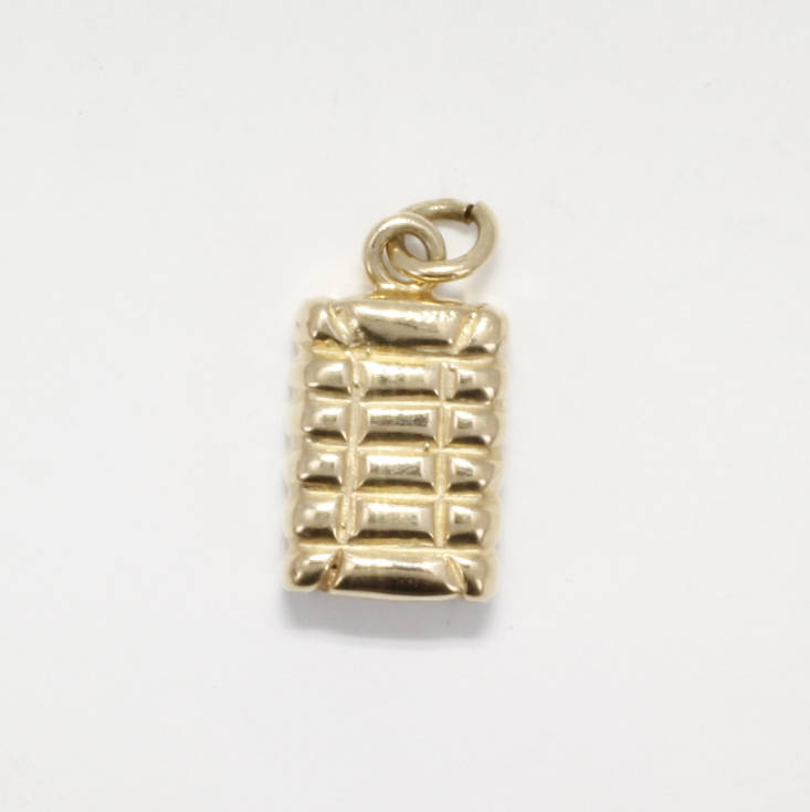 Agrijewelry has coton boll jewelry for the cotton farmer's wife