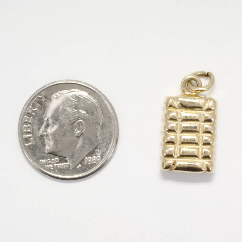 Agrijewelry has coton boll jewelry for the cotton farmer's wife