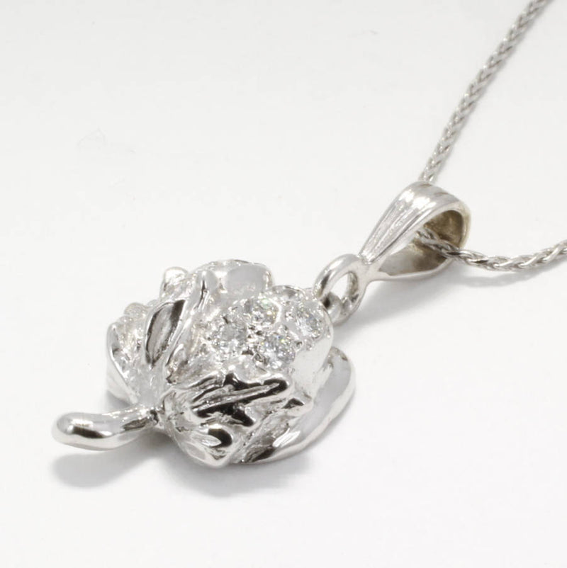 Agrijewelry has coton boll jewelry for the cotton farmer's wife