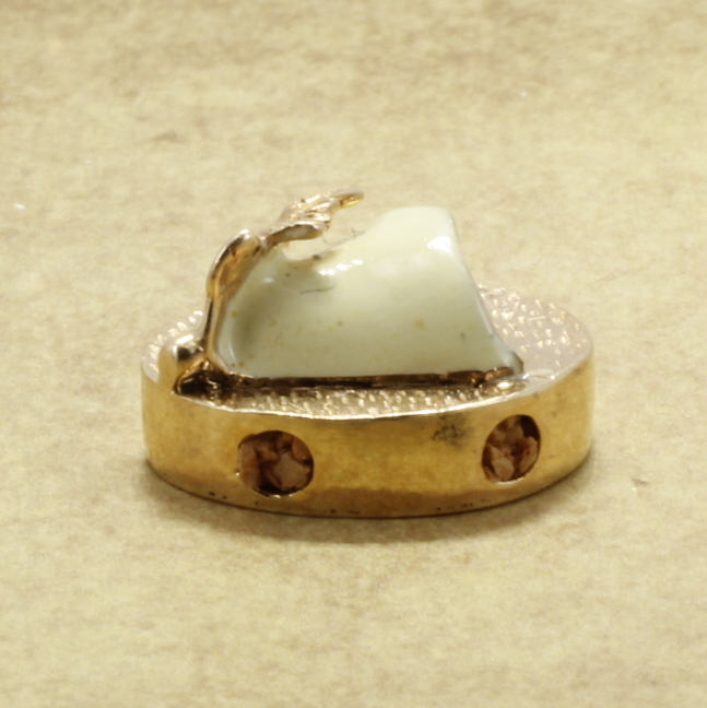 Agrijewelry has coton boll jewelry for the cotton farmer's wife