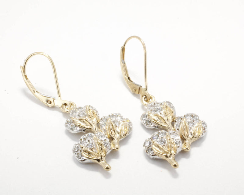 Agrijewelry has coton boll jewelry for the cotton farmer's wife
