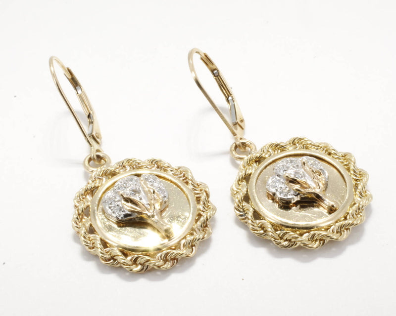 Agrijewelry has coton boll jewelry for the cotton farmer's wife