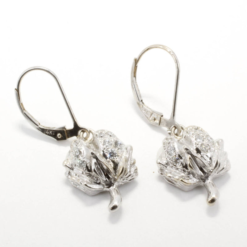 Agrijewelry has coton boll jewelry for the cotton farmer's wife