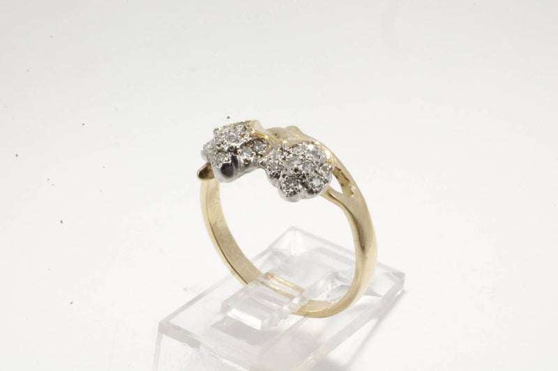 Agrijewelry has coton boll jewelry for the cotton farmer's wife