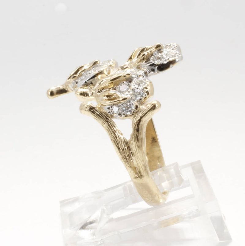 Agrijewelry has coton boll jewelry for the cotton farmer's wife