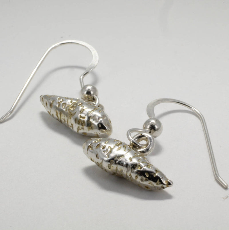 Agrijewelry has coton boll jewelry for the cotton farmer's wife