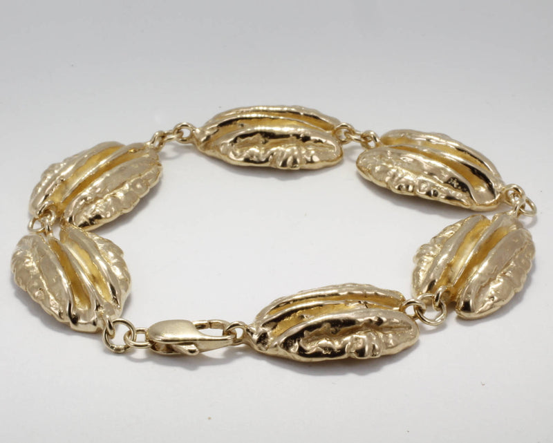 Agrijewelry has coton boll jewelry for the cotton farmer's wife