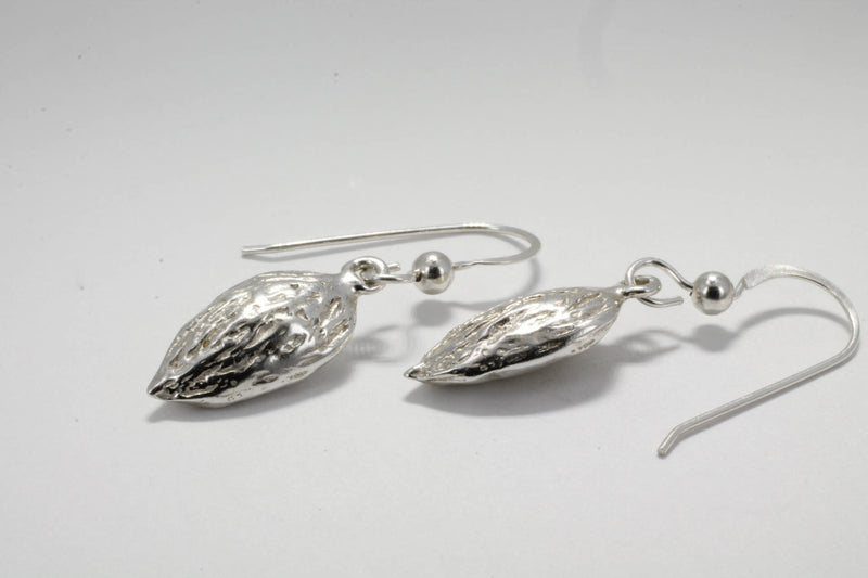 Agrijewelry has coton boll jewelry for the cotton farmer's wife
