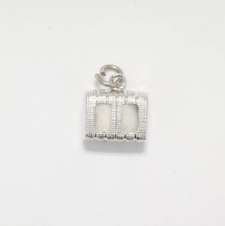 Agrijewelry has coton boll jewelry for the cotton farmer's wife