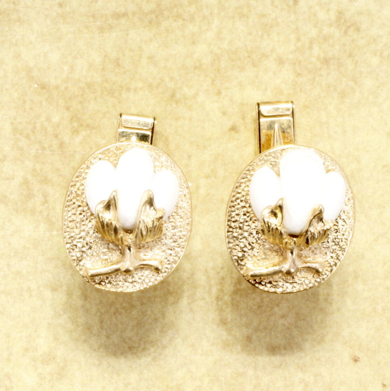 Agrijewelry has coton boll jewelry for the cotton farmer's wife