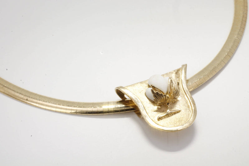 Agrijewelry has coton boll jewelry for the cotton farmer's wife