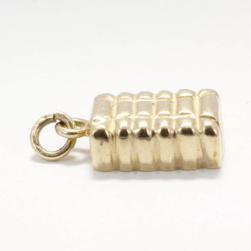 Agrijewelry has coton boll jewelry for the cotton farmer's wife