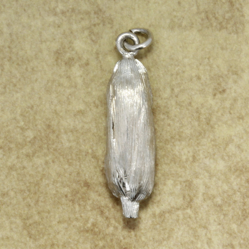 Agrijewelry has coton boll jewelry for the cotton farmer's wife