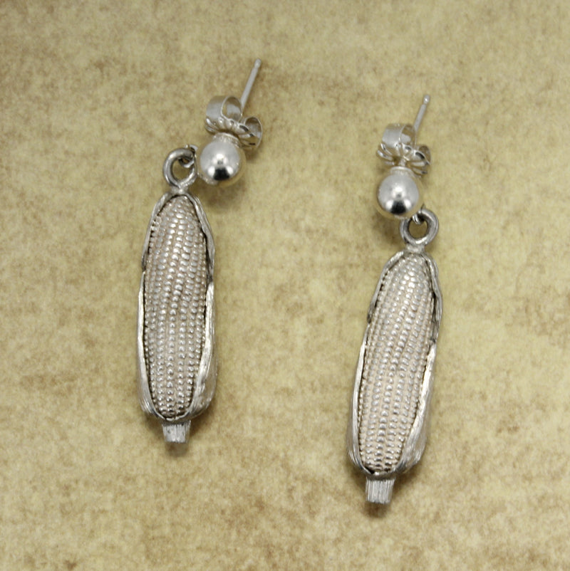 Agrijewelry has coton boll jewelry for the cotton farmer's wife