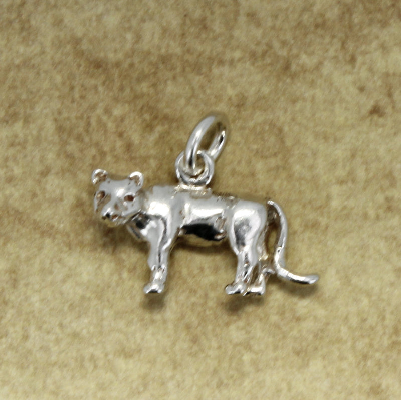 Agrijewelry has coton boll jewelry for the cotton farmer's wife