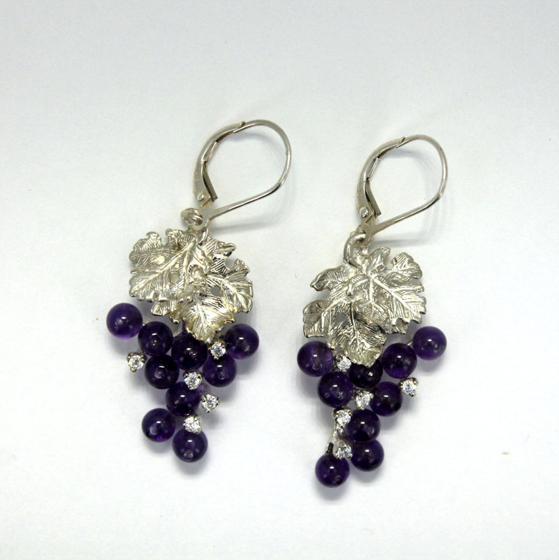 Agrijewelry has coton boll jewelry for the cotton farmer's wife