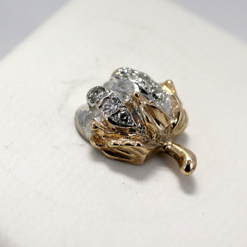 Agrijewelry has coton boll jewelry for the cotton farmer's wife