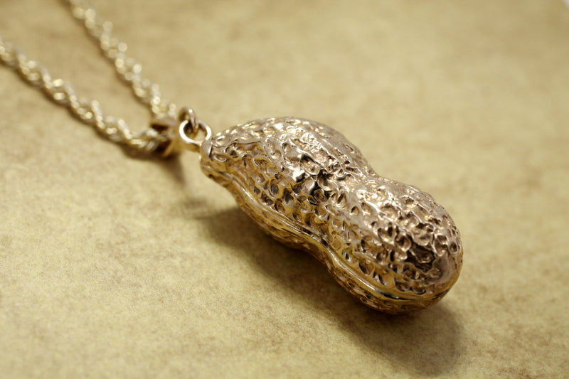Agrijewelry has coton boll jewelry for the cotton farmer's wife