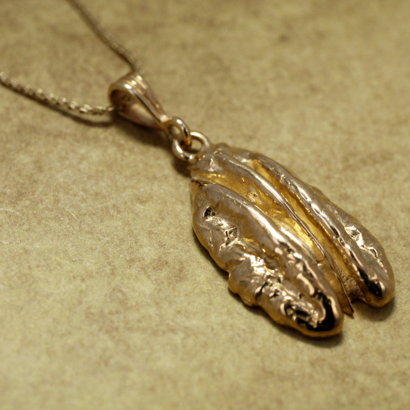 Agrijewelry has coton boll jewelry for the cotton farmer's wife