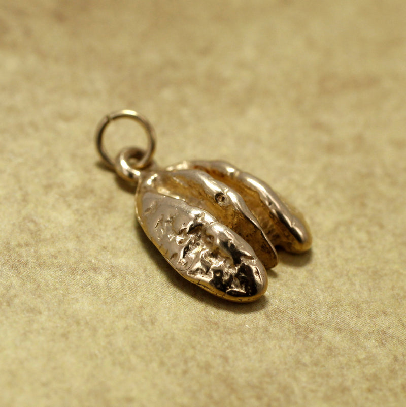 Agrijewelry has coton boll jewelry for the cotton farmer's wife