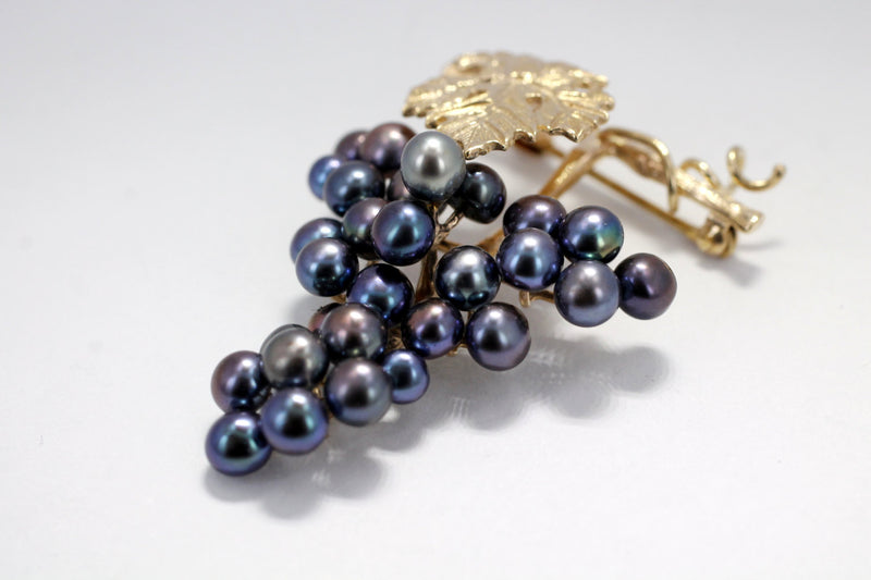 Agrijewelry has coton boll jewelry for the cotton farmer's wife